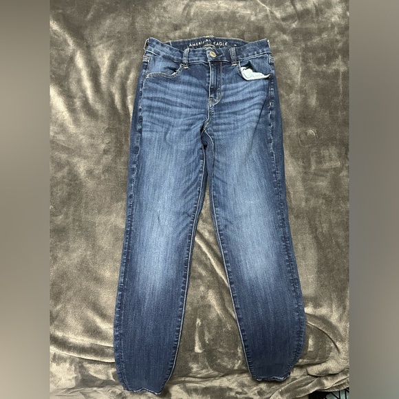 American Eagle Curvy Jeans - Picture 5 of 5